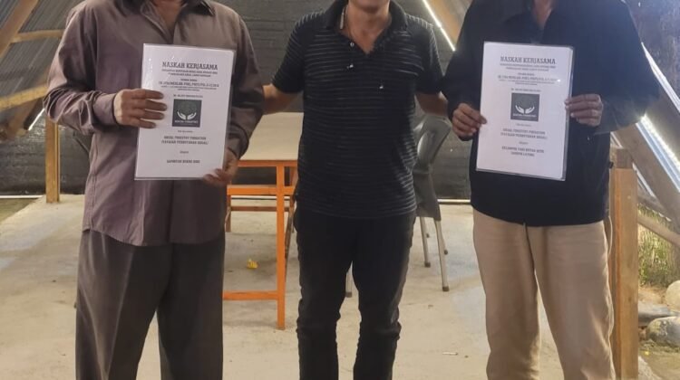 HKM Bekhu Dihe dan HKM Jambur Latong Menandatangani MoU dengan Social Forestry Fondation