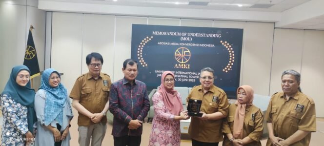 
					AMKI Pusat dan FISIP Uhamka Tandatangani MoA Upaya Penguatan Pendidikan dan Industri Media