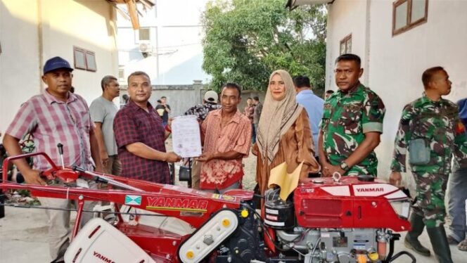 
					Bantuan Traktor Datang, Lahan Masih Tergenang: Ironi Petani Aceh Utara