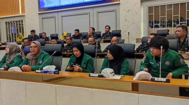 Mahasiswa Komunikasi Gender UHAMKA Kunjungi Humas Setjen DPR RI