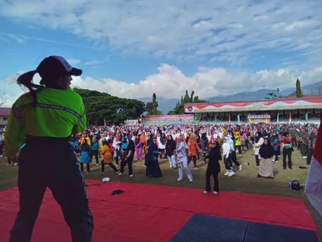
					Ribuan Masyarakat Aceh Tenggara Hadiri Senam Jantung Sehat 