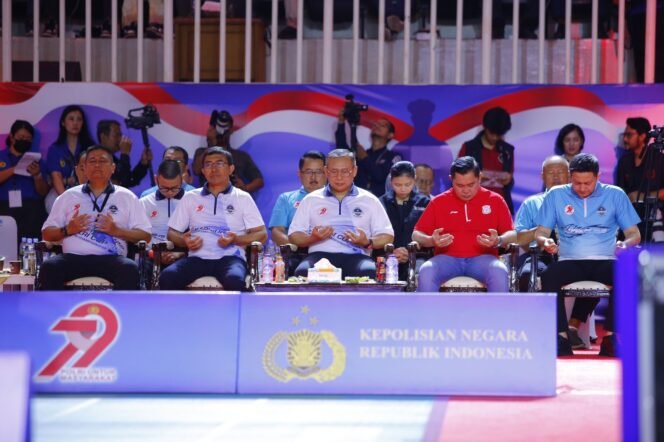 
					Piala Kapolri 2025 Resmi Dibuka, Kapolri Tegaskan Komitmen Polri Dukung Prestasi dan Pembinaan Bulutangkis Nasional