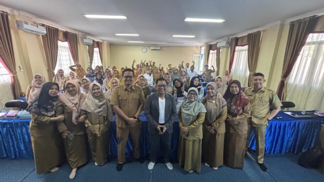 
					Bangkitkan Motivasi, SMA 2 Samarinda Bekali Guru dengan In House Training Inovatif