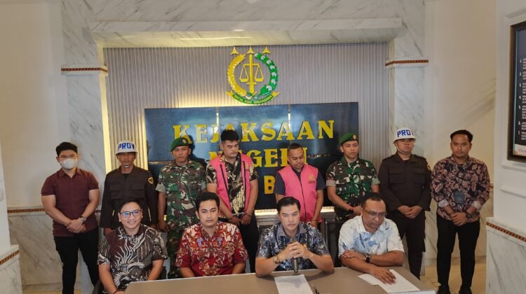 Kejari Batu Bara Tahan Mantan Kadis Perkim LH dan Bendahara Terkait Dugaan Korupsi Gaji Petugas Kebersihan Senilai Rp665 Juta