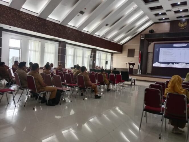 
					Rapat Konsolidasi Pengadaan Barang/Jasa Pemerintah Kabupaten Aceh Utara Tahun Anggaran 2025 Digelar