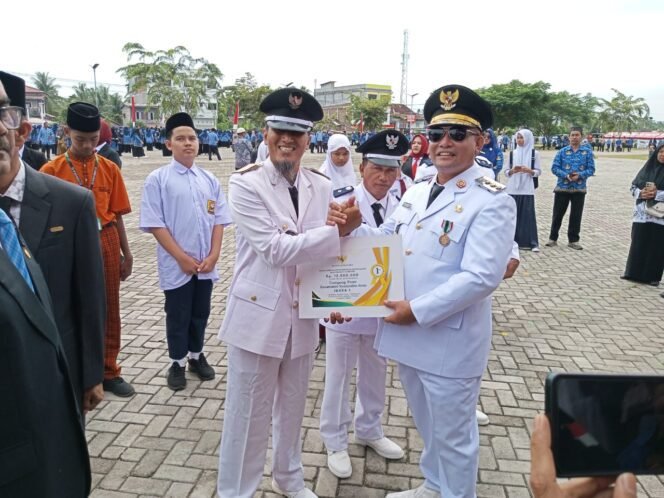 
					Ayahwa Irup Upacara HUT ke-80 RI di Aceh Utara