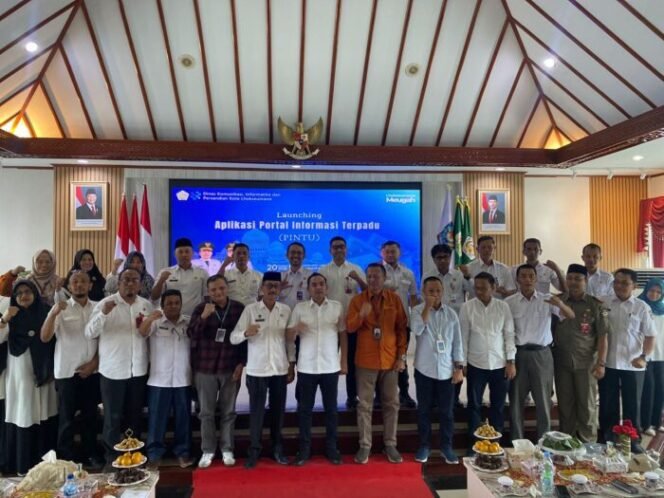 
					Wali Kota Lhokseumawe Launching Aplikasi “PINTU”, Dorong Akses Informasi Publik yang Terpadu
