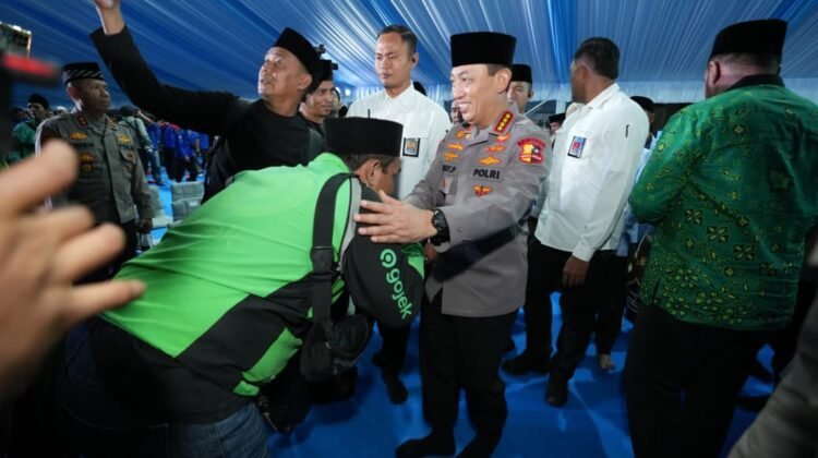 Hadiri Doa Bersama dan Peringatan Maulid Nabi, Kapolri Ajak Tokoh Agama dan Masyarakat Bersatu Membangun Bangsa