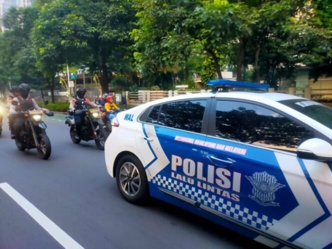 Jakarta Tetap Aman, Ratusan Personel Polda Metro Jaya Sisir Seluruh Wilayah Ibu Kota