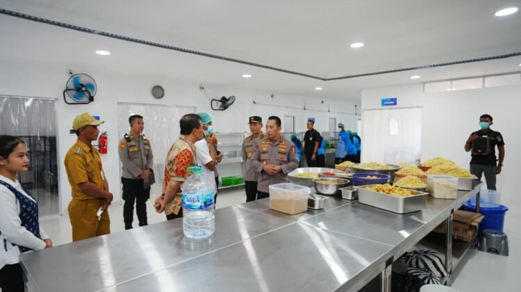 Tinjau Gedung Gizi Polres Semarang, Kapolri Minta Jajaran Perkuat Food Security