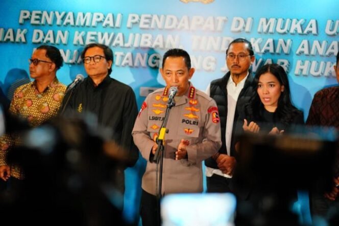 
					Serap Aspirasi dan Kritik, Kapolri Gelar Dialog Publik dengan Masyarakat Sipil