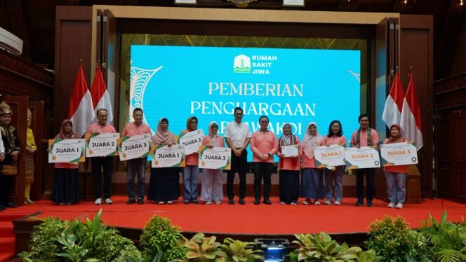 
					“Di Balik Senyum Aceh, Masih Ada Luka yang Tak Terlihat” Peringatan Hari Kesehatan Jiwa Sedunia, Pemerintah Aceh Komit Perkuat Layanan Kesehatan Mental