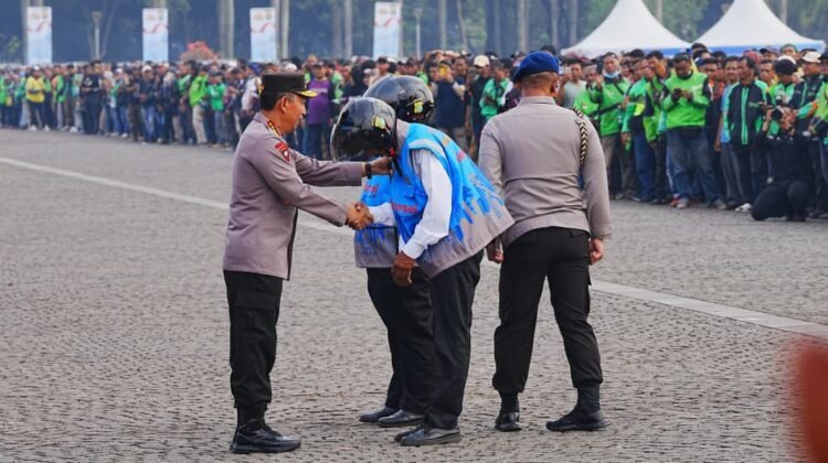 Hadiri Apel Ojol Kamtibmas, Kapolri Ajak Bersinergi Jaga Kamtibmas
