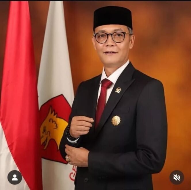 
					Perjuangan Tanpa Pamrih: Kiprah Ir. T.A. Khalid, MM bagi Masyarakat Dapil 2 Aceh