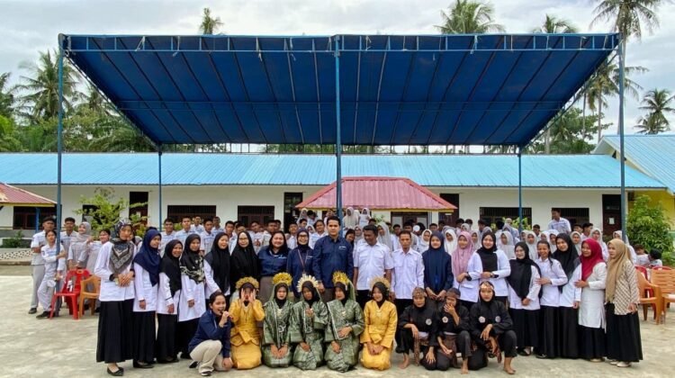 Program Edukasi Perdana IAA Tingkatkan Pemahaman Industri bagi Pelajar SMK