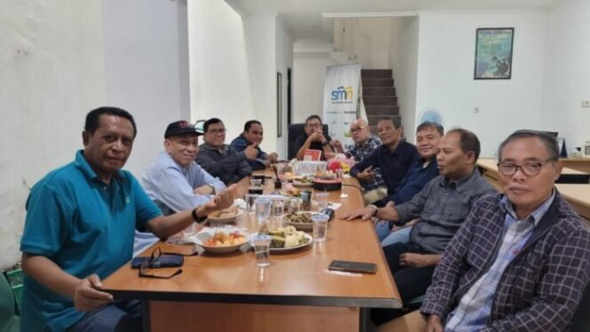 
					Putusan MK Soal Polisi Aktif, FWK Desak Pemerintah Segera Eksekusi