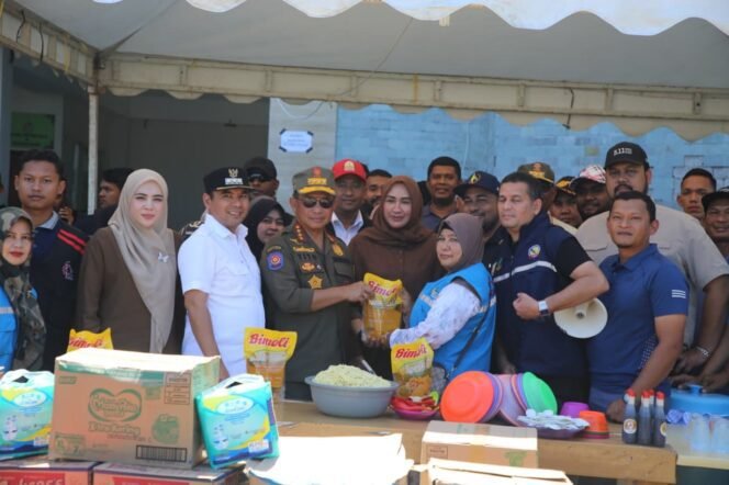 
					Mendagri Tito Tiba di Lhokseumawe, Wali Kota Sayuti Abubakar Paparkan Penanganan Terkini Pascabencana