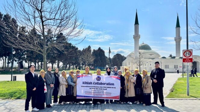 
					Ikut INSIS di Turki, FAI UMTS Sinergikan Kegiatan Ilmiah dengan Penguatan Spiritual