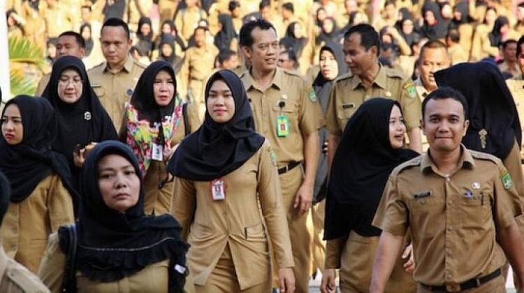 ASN WFH Setiap Jumat, Sejumlah Layanan Publik Tetap Wajib Beroperasi di Kantor