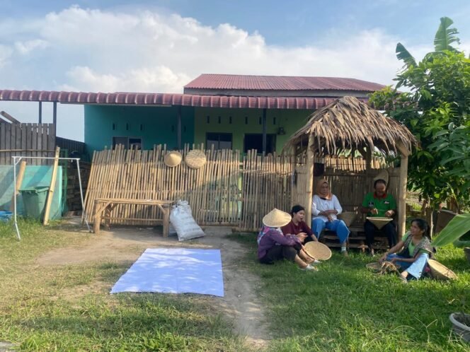 
					Teater Sawah 2026 Angkat Tradisi Agraris Lewat Tubuh, Lumpur, dan Bunyi Alam
