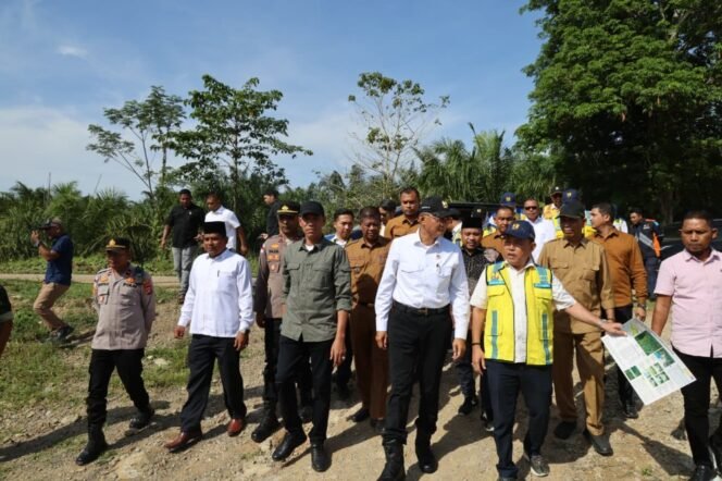 
					Wabup Aceh Utara Dampingi Menteri PU Tinjau Bendungan Krueng Pase, Perkuat Komitmen Pembangunan Infrastruktur dan Ketahanan Pangan