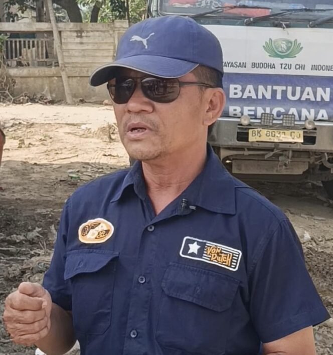 
					Lima Bulan Menunggu Janji Bantuan, Warga Kampung Kesehatan Bertahan dari Utang dan Lumpur