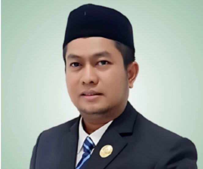 
					Komisi Informasi Aceh Desak Sekolah Transparan Umumkan Informasi Penerimaan Siswa Baru SMP dan SMA