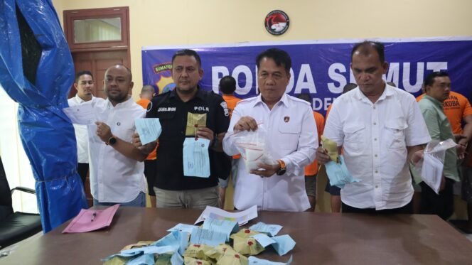 
					Tak Ada Ruang bagi Narkoba, Polresta Deli Serdang Ungkap 65 Kasus dan Ringkus 78 Tersangka dalam Operasi Antik Toba 2026