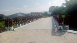 Jembatan bailey Siualuompu Tarutung kolaborasi TNI-Pemkab Taput telah diresmikan. (Marudut)
