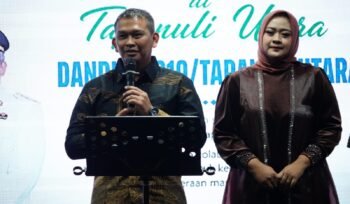 Dandim 0210/TU Letkol Arm.Kiky Hardian bersama istri dalam acara lepas sambut.(Ist)