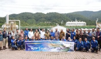 Wamen ESDM dan rombongan, bupati Taput foto bareng dengan pihak management SOL (ist)