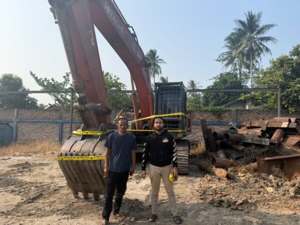 Kasat Reskrim Polres Batu Bara Pastikan Excavator Tidak Hilang, Hanya “Numpang Parkir” di Kantor PUPR
