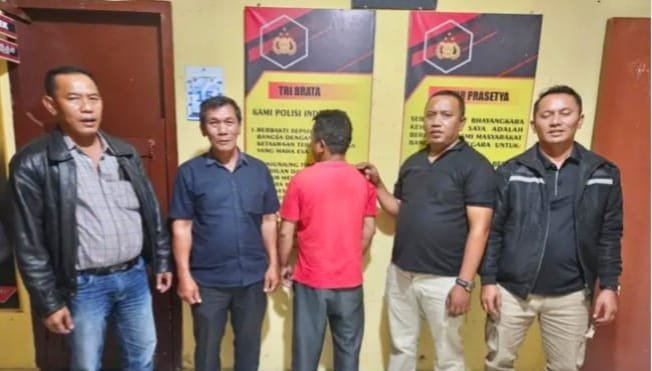 RBS Tersangka Pencabulan terhadap putri kandung ditahan di RT Polres Taput. (Humas Polres)